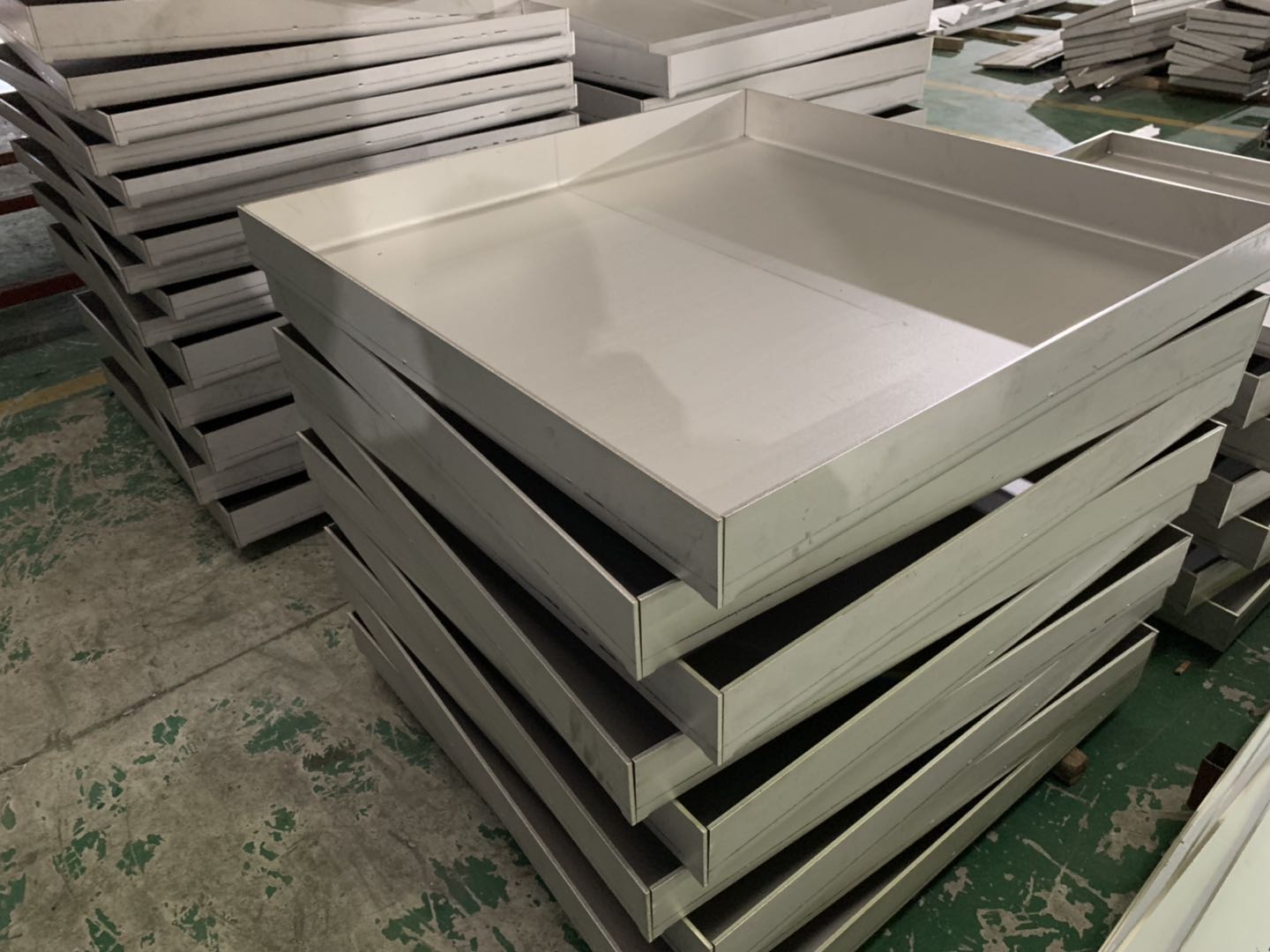 不锈钢厚板激光折弯方盘